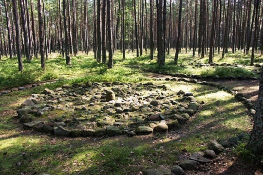 Kőgyűrűk Lengyelországban – a lengyel Stonehenge