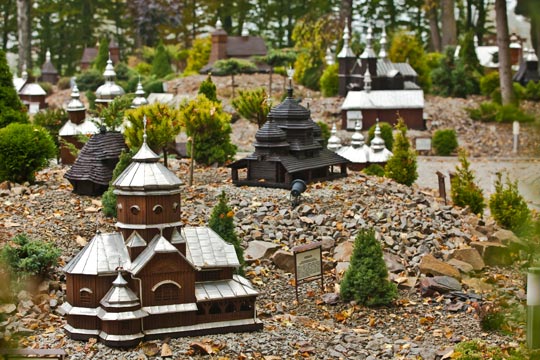 Templom Miniatűrok Parkja – Myczkowce